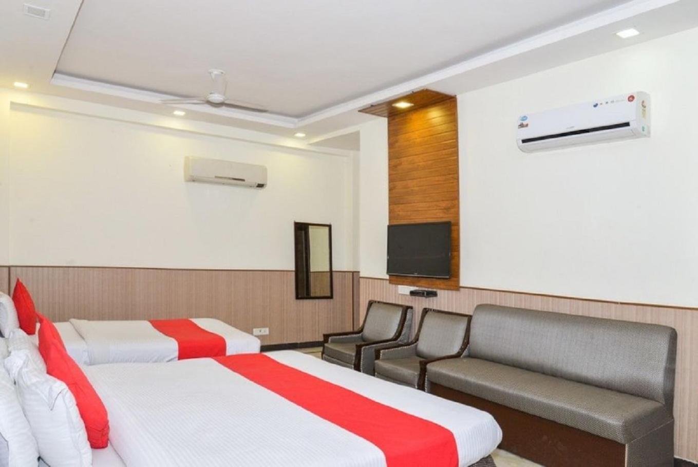 Hotel Shanti House New Delhi Karnail Singh Stadium Gate No 1 Exterior foto
